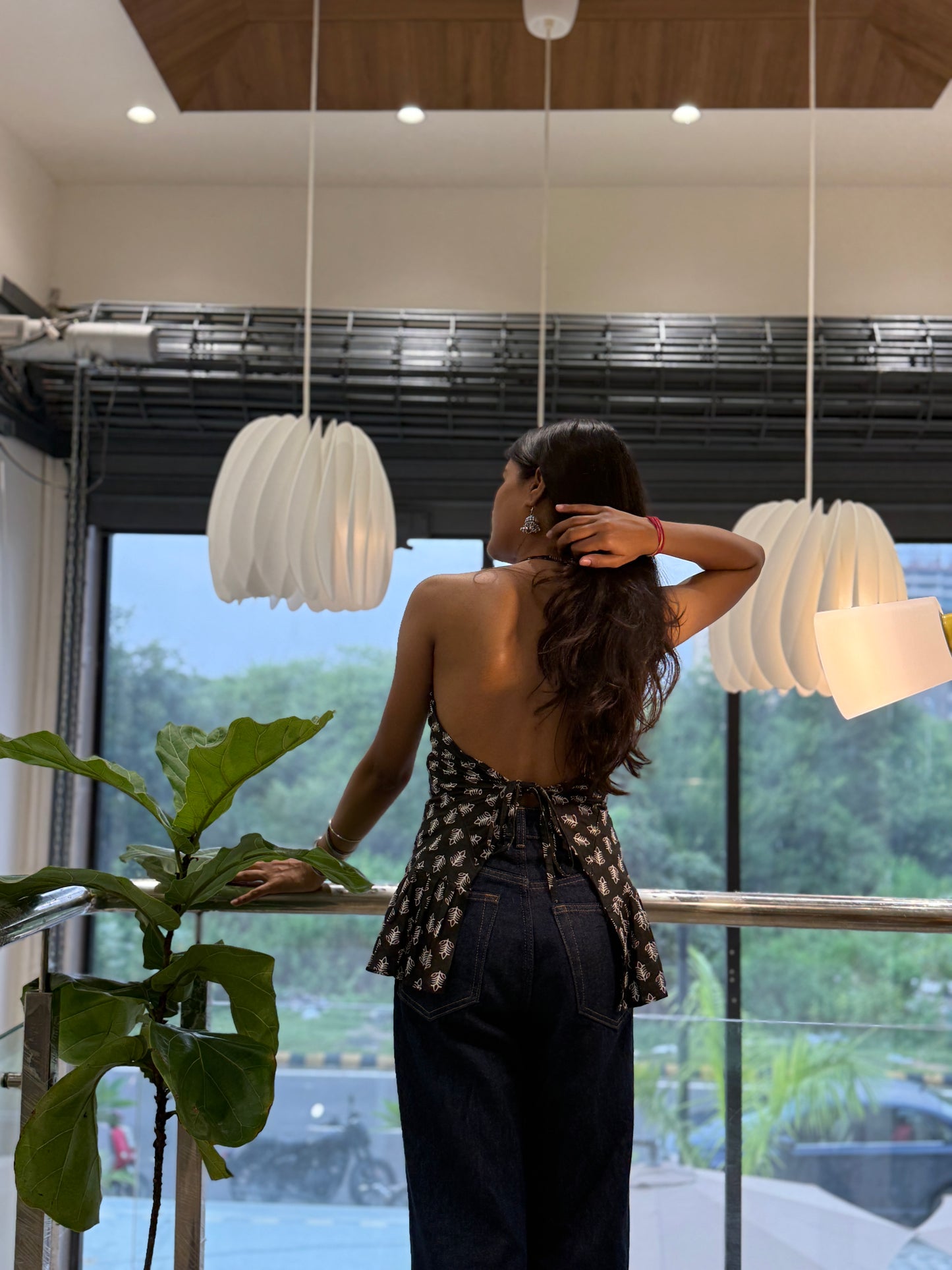 ZYRA Cotton Halter Neck Tie-Back Top – Black & White Print